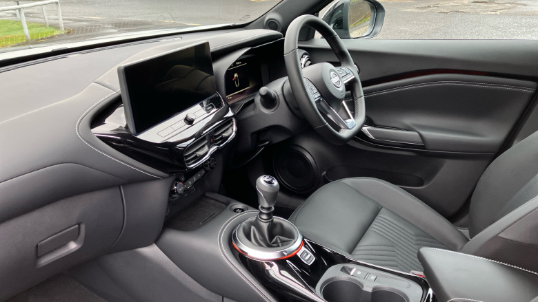 Nissan Juke 1.0 DiG-T Tekna 5dr Petrol Hatchback